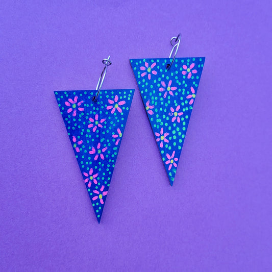 Blue dotted floral earrings
